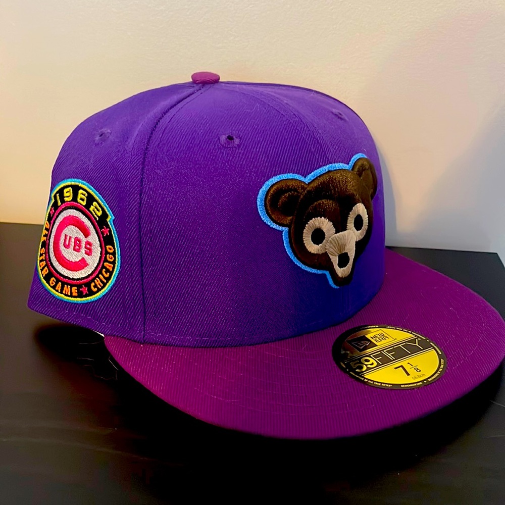 Purple Chicago Cubs Graduation Kanye West 7 1/8 New era limited run.